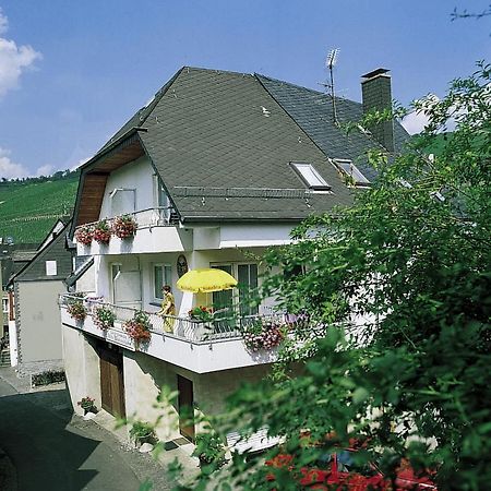 Hôtel Alte Weinstube à Enkirch Extérieur photo